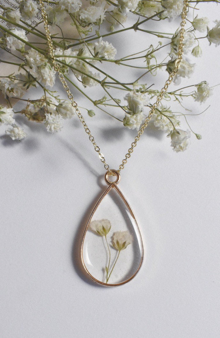 Custom Pressed Flower Resin Necklace: Personalized Keepsake Jewelry
