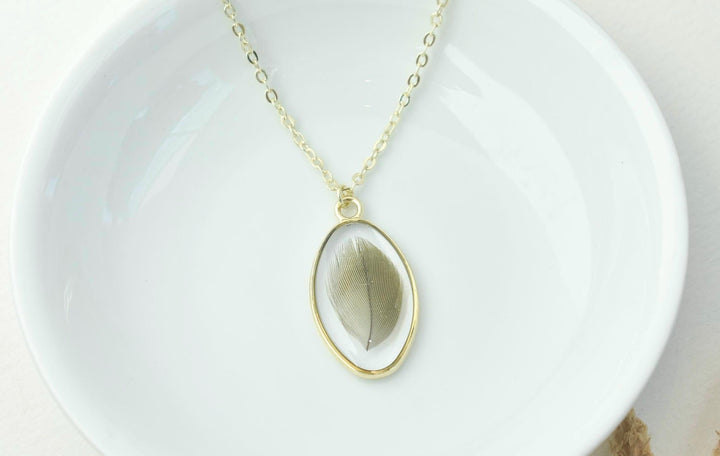 bird feather preservation necklace, bird feather keepsake jewelry, birder gift, gift for bird owner, unique resin jewelry