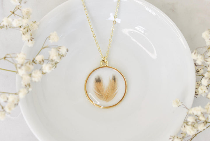 bird feather preservation necklace, bird feather keepsake jewelry, birder gift, gift for bird owner, unique resin jewelry