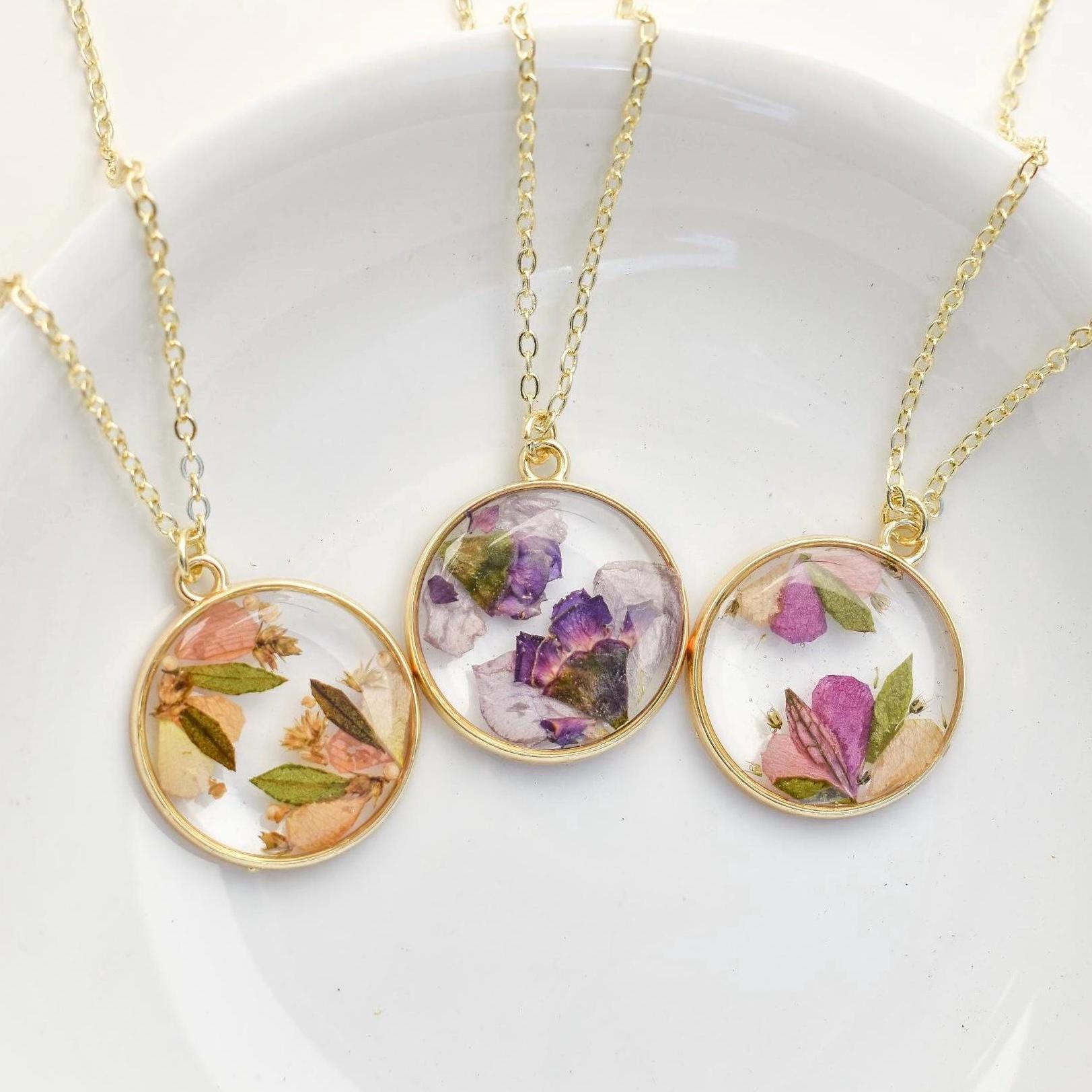 Handmade Pressed Flower Necklace, Custom Birth Flower Necklace, Real Flower Necklace, Dried Flower Necklace, Bridesmaid & Anniversary Gift
