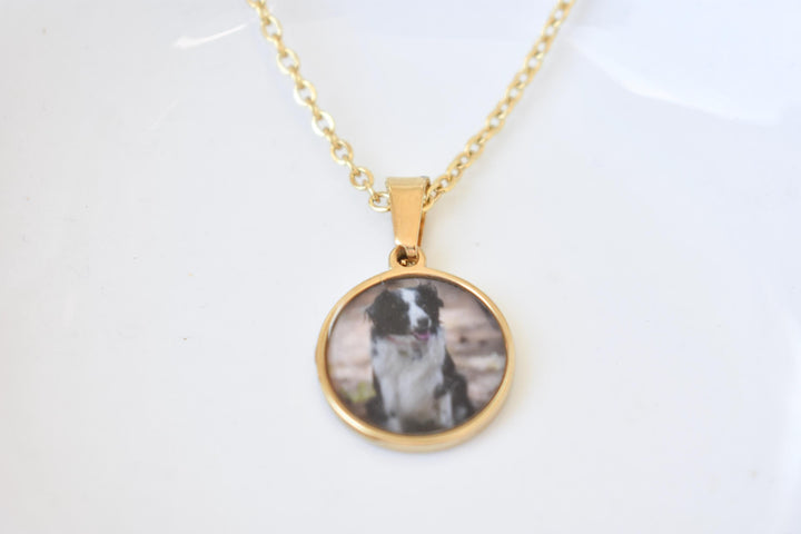 Custom Australian Shepherd Dog Photo Necklace – Personalized Pet Portrait Jewelry – Memorial Keepsake Gift for Dog Lovers