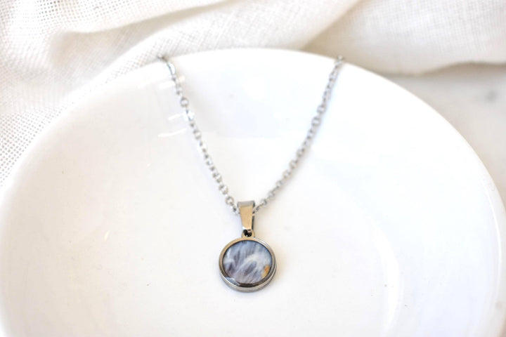 Custom Iris Eye Resin Necklace – Personalized (made to order) Iris Portrait Jewelry, Cat Eye, Pet Eye, etc.