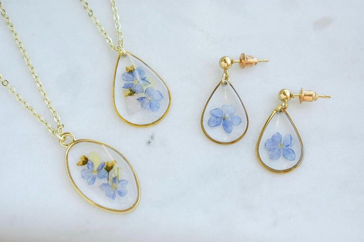 Custom Wedding Jewelry Set, Handmade Resin Necklace and Earrings with Pressed Flower Bridal Bouquet