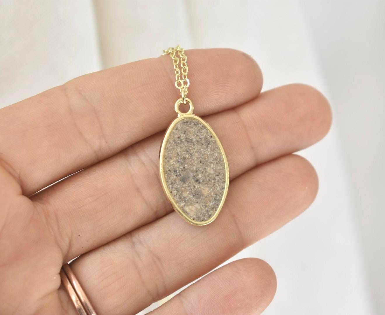 Custom Ashes Memorial Necklace: Resin Keepsake Jewelry