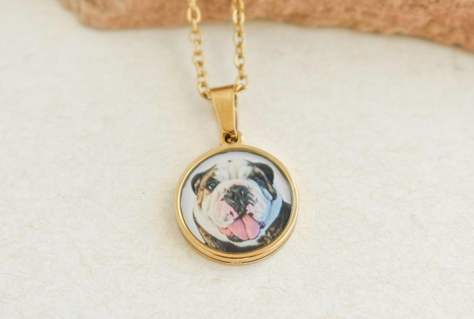 Custom Bulldog Photo Necklace – Personalized Gift Pet Portrait Jewelry – Keepsake for Bulldog Owners