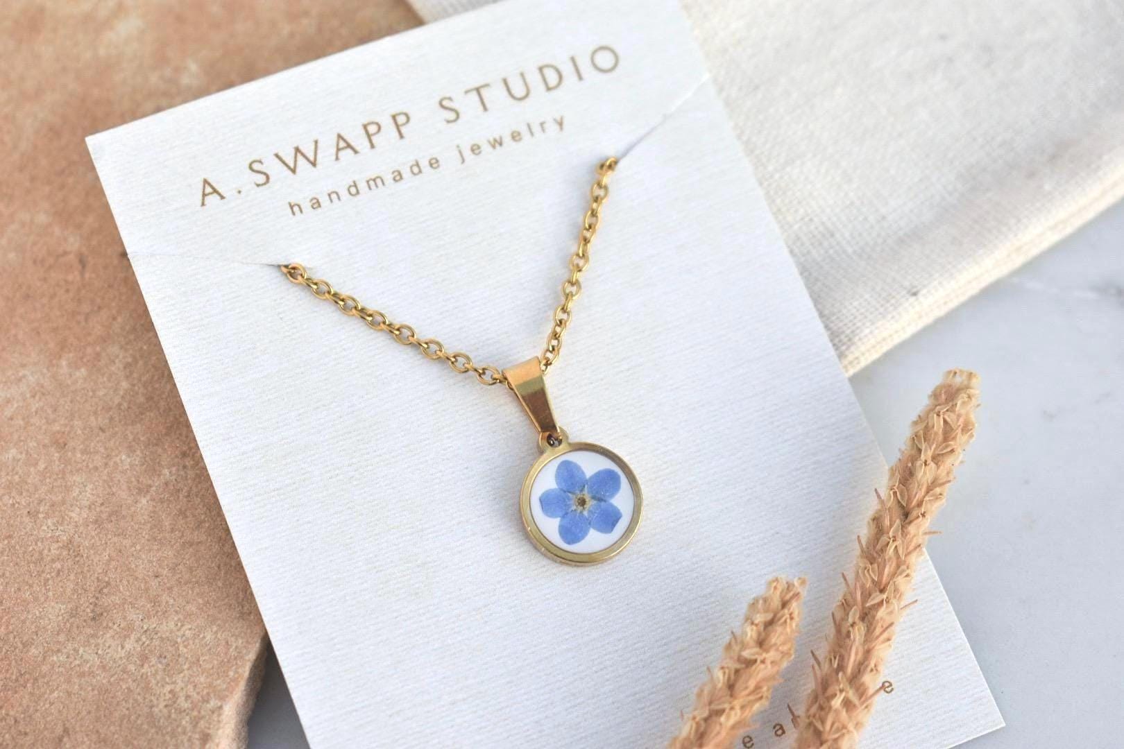 Forget Me Not Flower Circle Necklace | Handmade Resin Jewelry