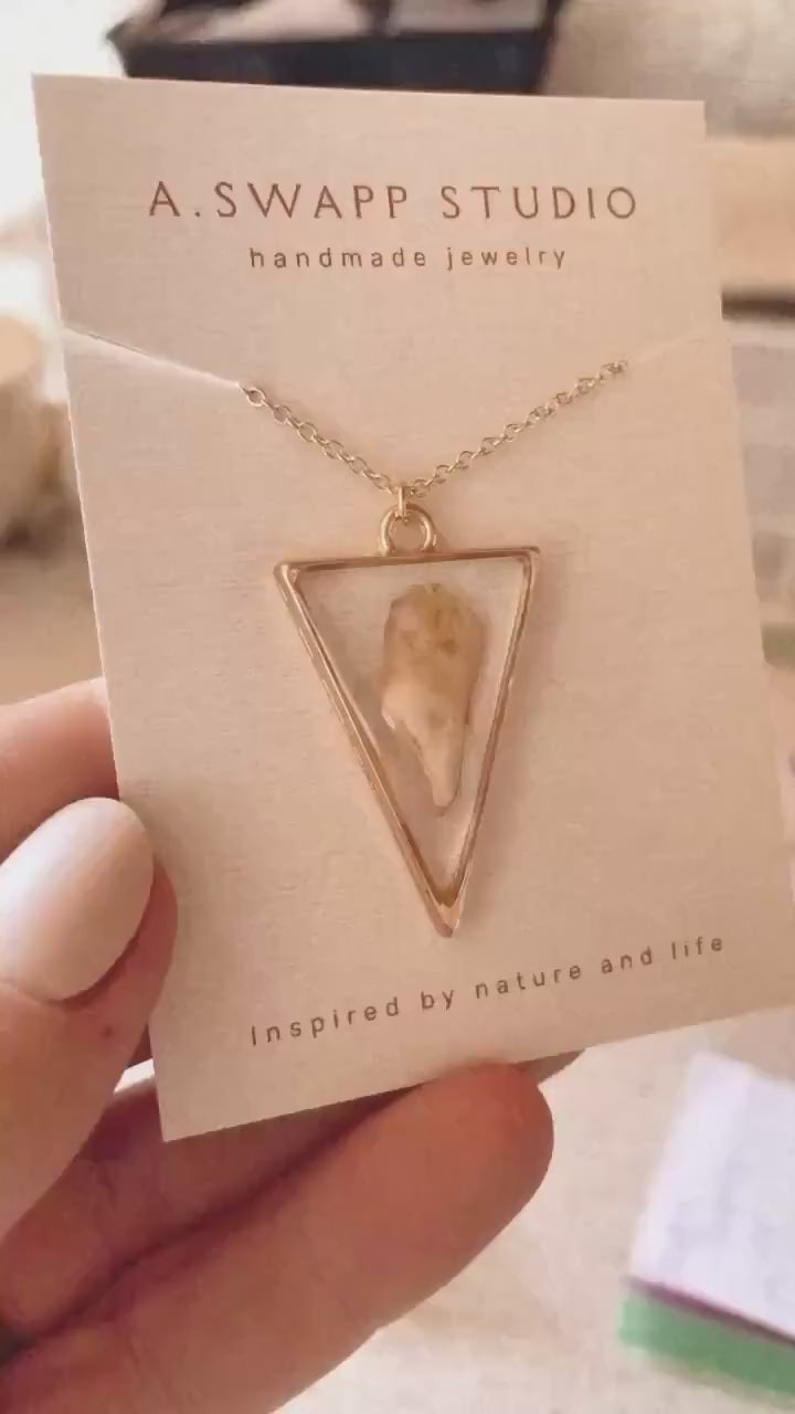 Pet Tooth Memorial Necklace – Handmade Resin Keepsake for Dog or Cat Owners